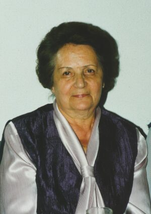 Portrait von Agnes Hutter